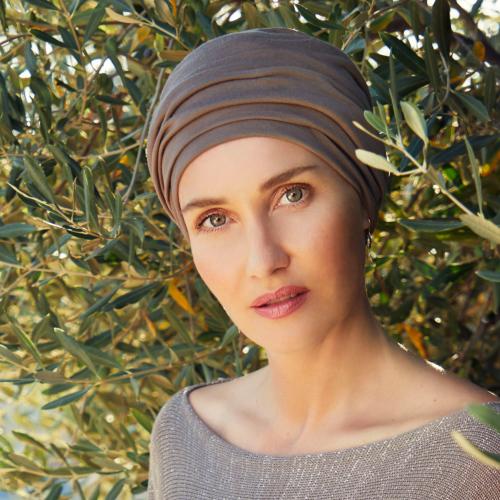 Turban chimio Confort Berrie Christine Headwear : Minimaliste et Technologie 37.5®