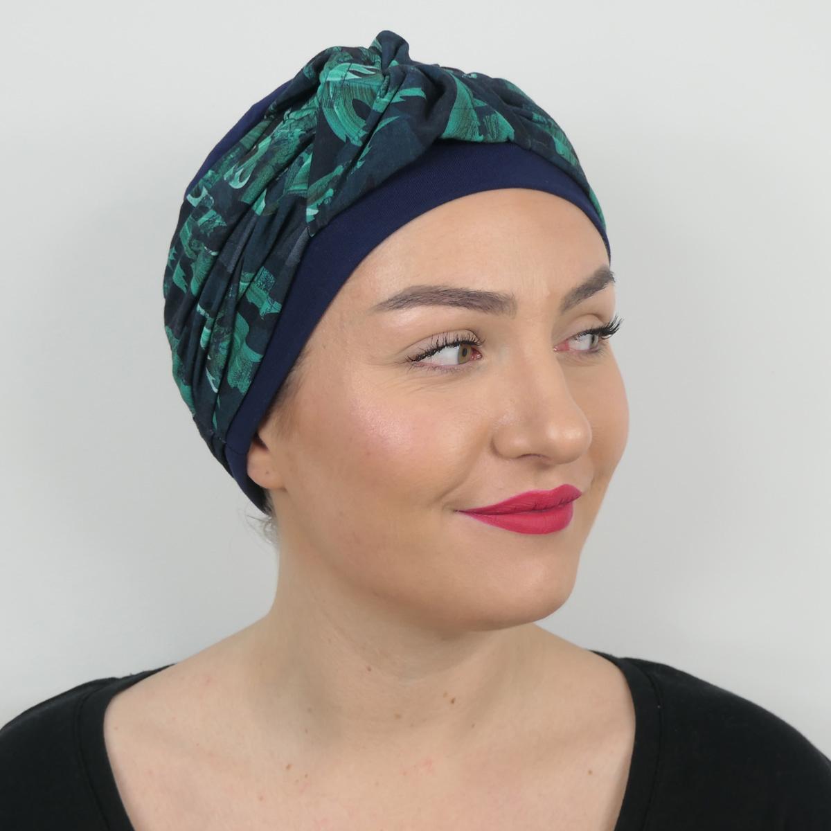 Turban Chimio Avec Bandeau élastique - Perruque Synthétique Blanche, Longueur Moyenne, Référence Xena - Neuf Avec étiquettes