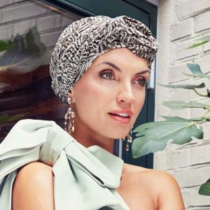 Turban chimio Boho Amber Christine Headwear : Effet Foulard Noué et Volume Chic