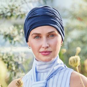 Turban chimio Confort Becca Christine Headwear : Drap� Asym�trique et Technologie 37.5�